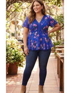 torrid Royal Blue chiffon Floral V-Neck Peplum Top flutter sleeve